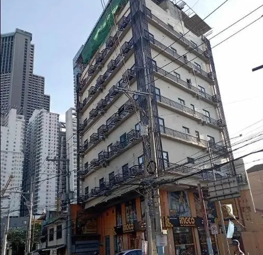 St. Marvin Makati M503 *